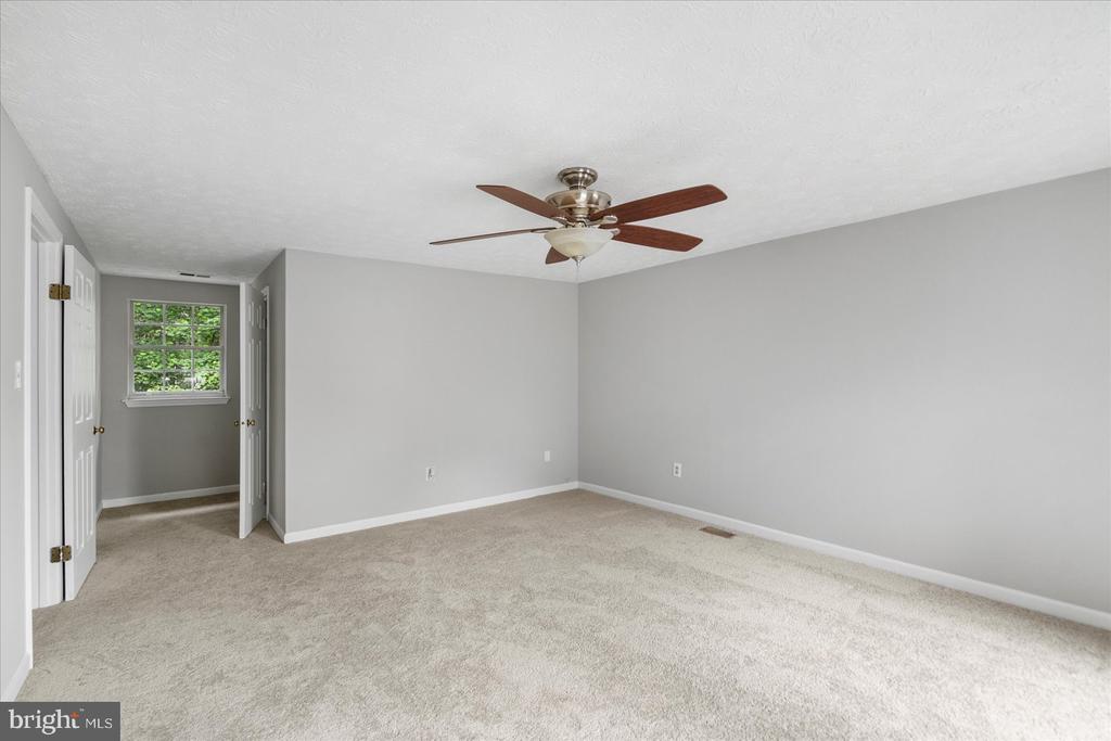 14828 SILVER ASH COURT