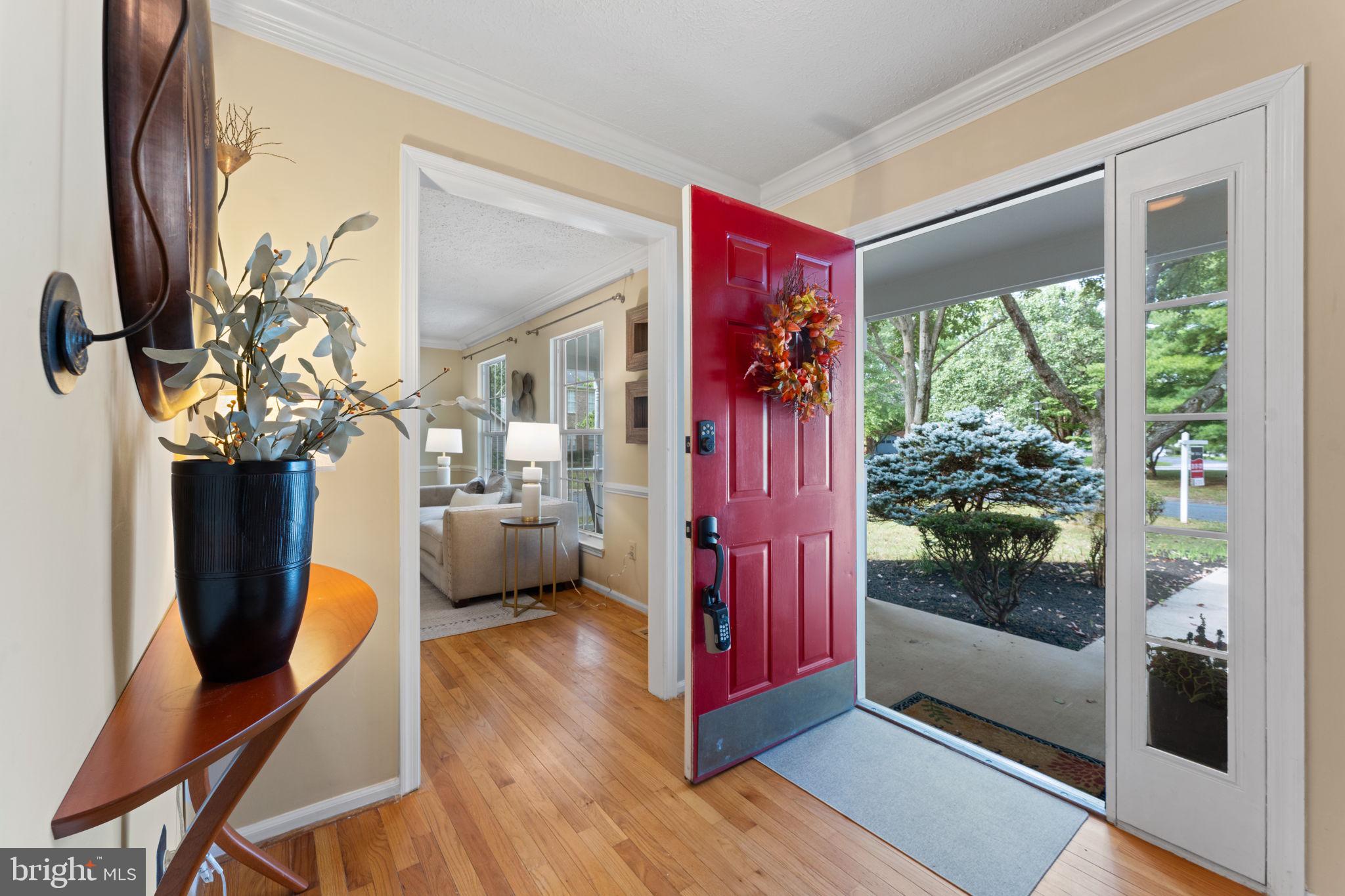 3 SAINT IVES PLACE