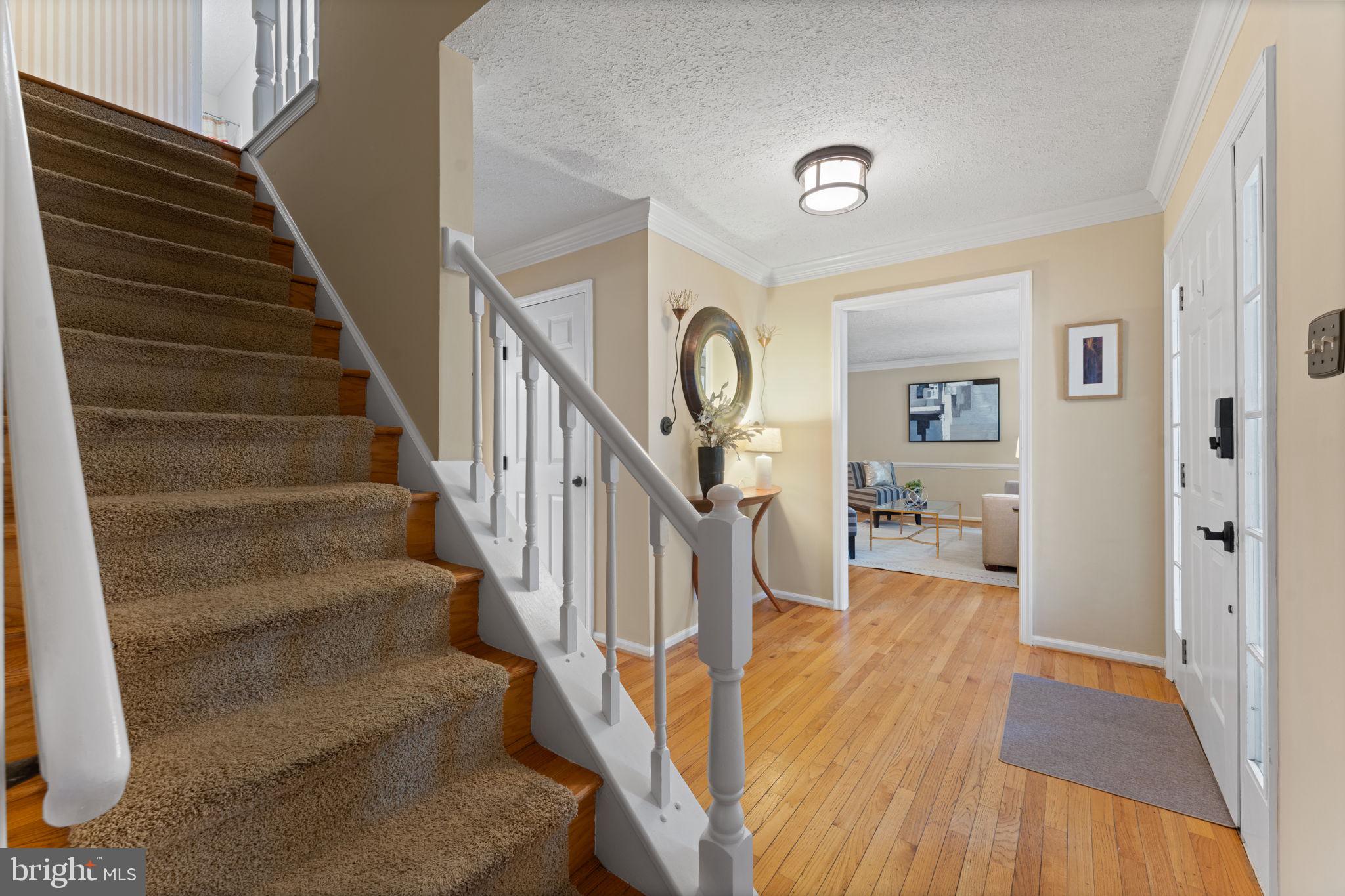 3 SAINT IVES PLACE