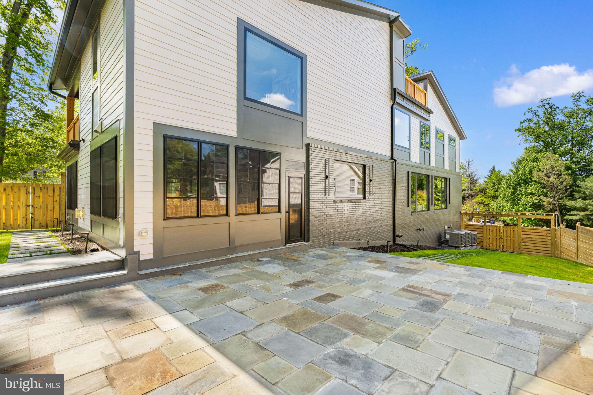 4825 GREAT OAK ROAD
