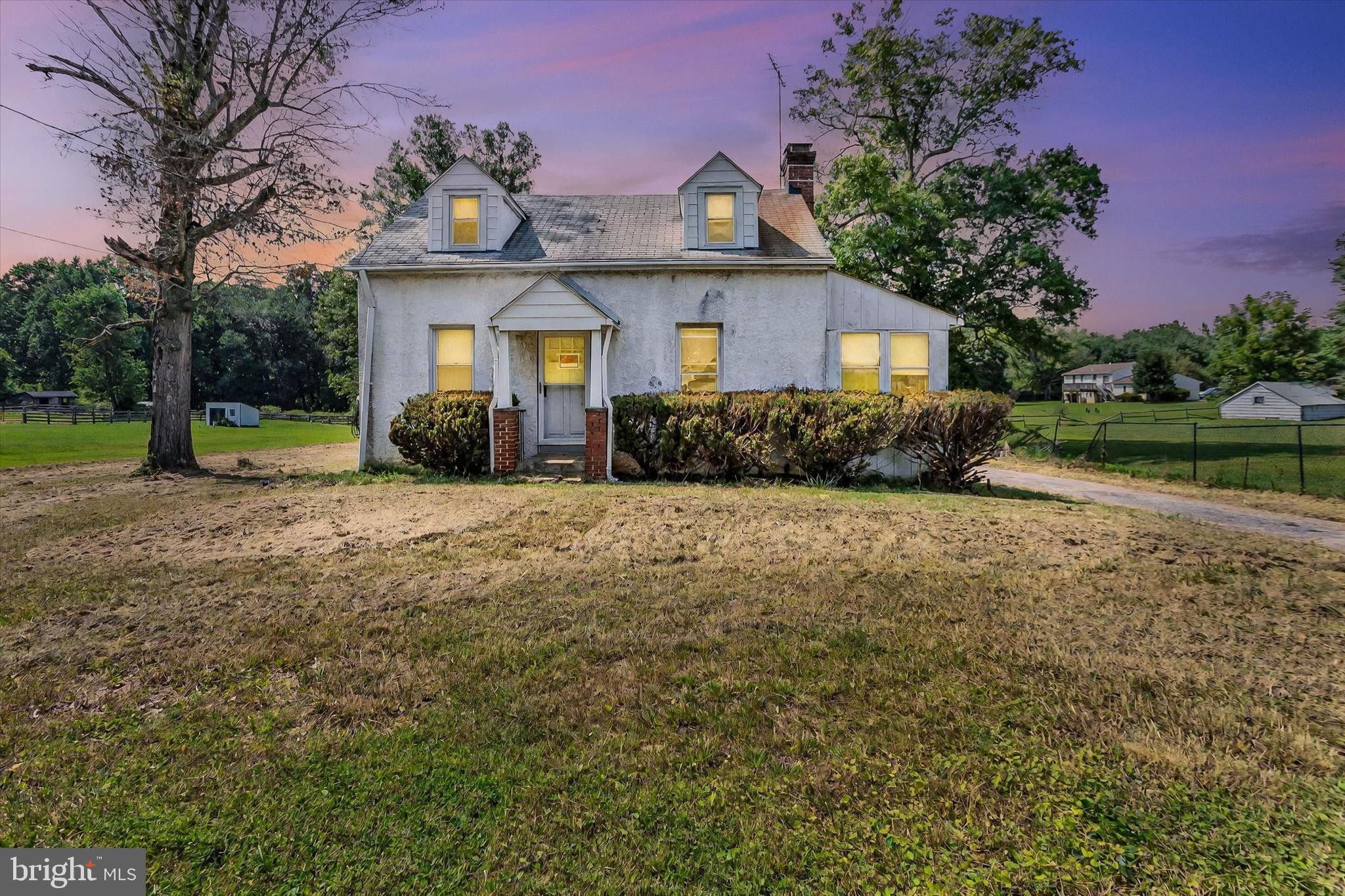 15526 HOLLY GROVE ROAD