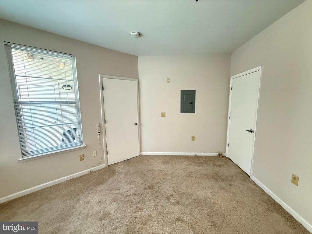 1201 EAST WEST HIGHWAY 228