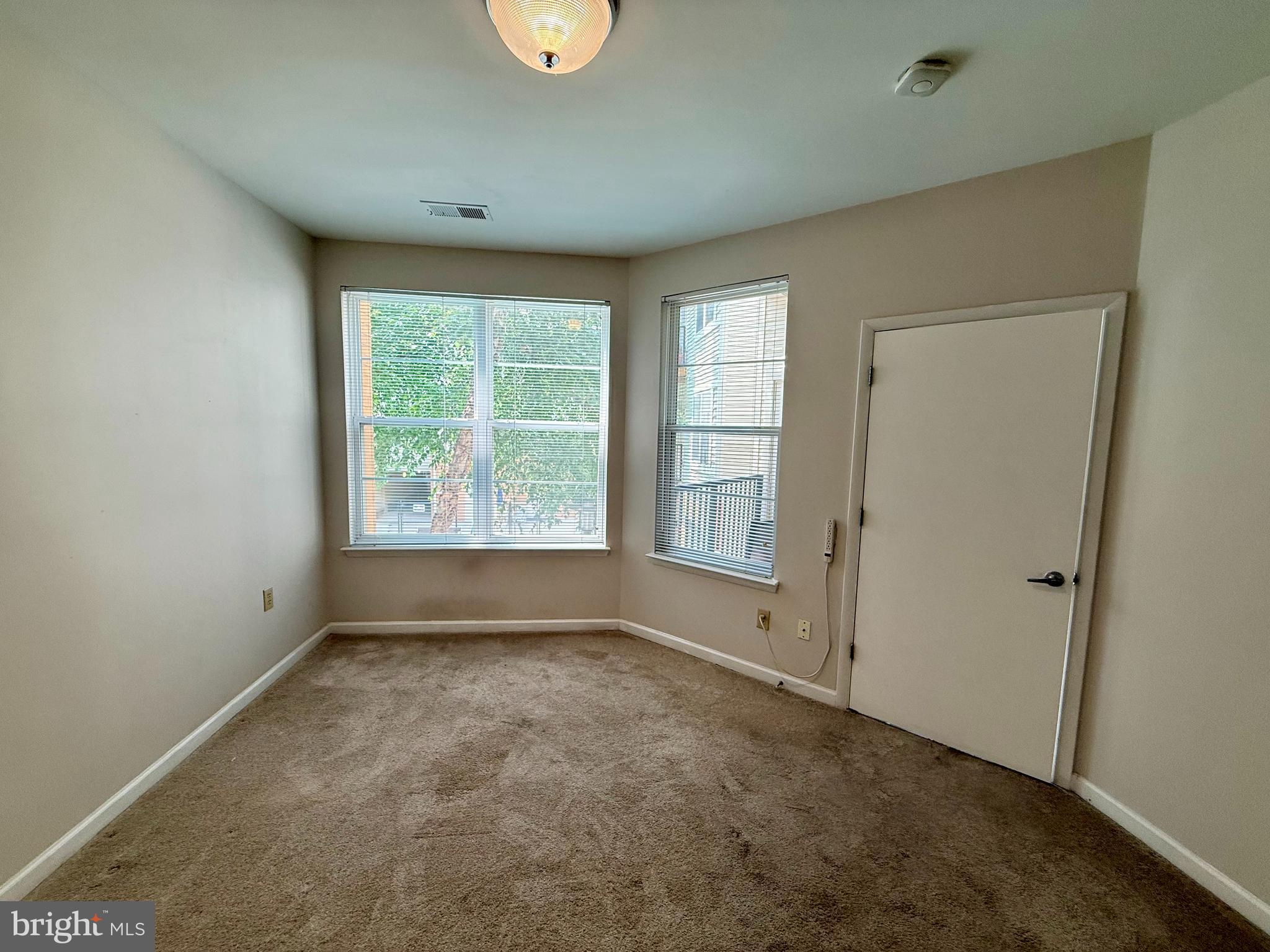 1201 EAST WEST HIGHWAY 228