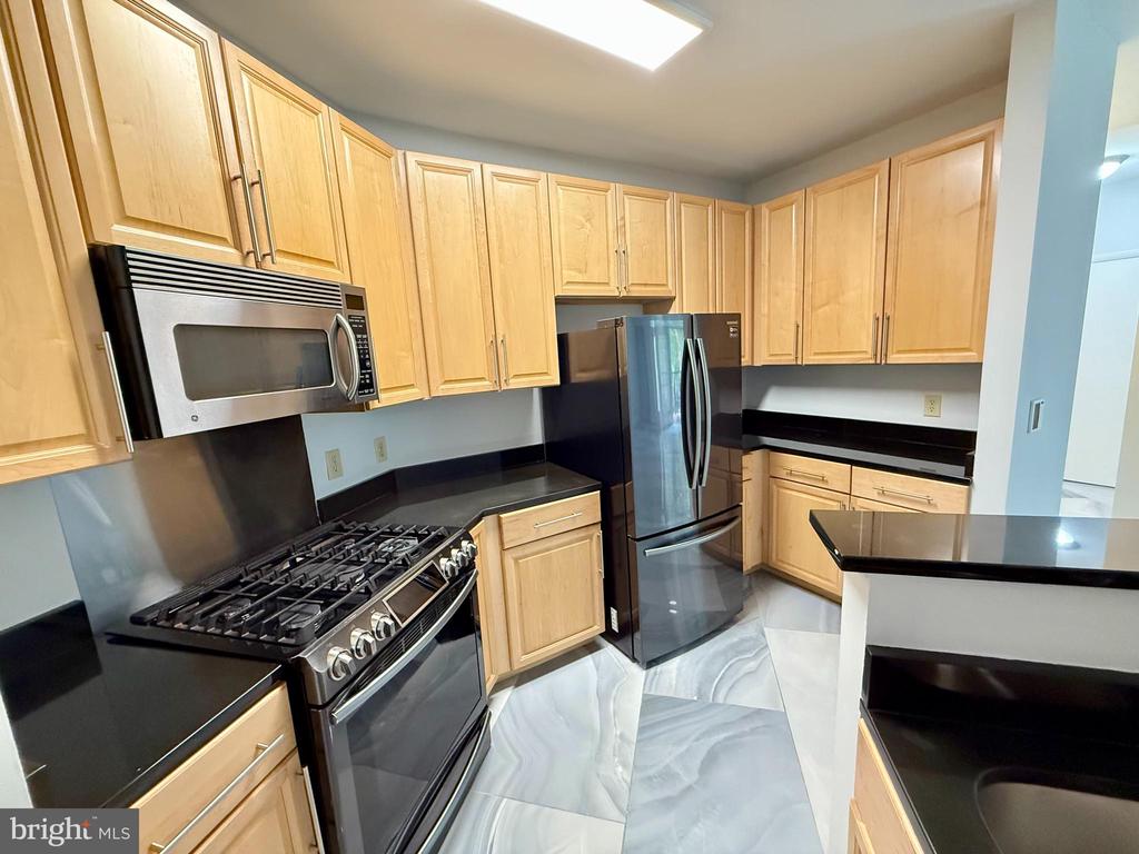 1201 EAST WEST HIGHWAY 228