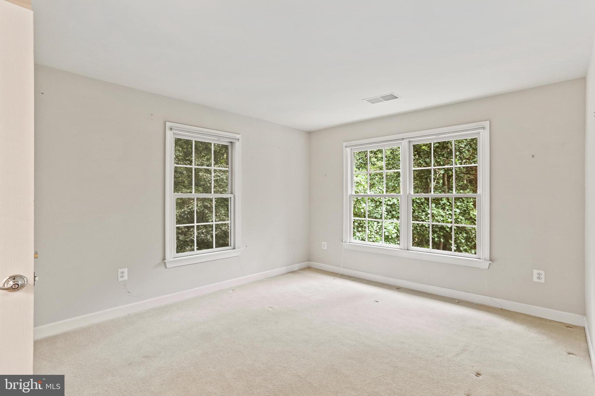 15 WARRENTON DRIVE