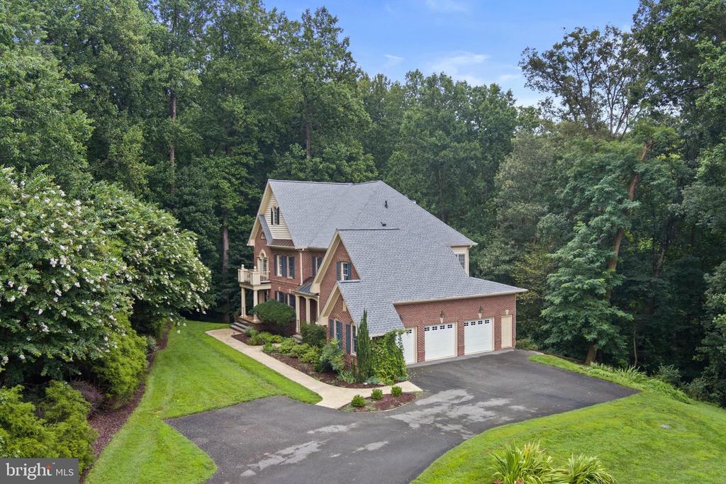 15 WARRENTON DRIVE