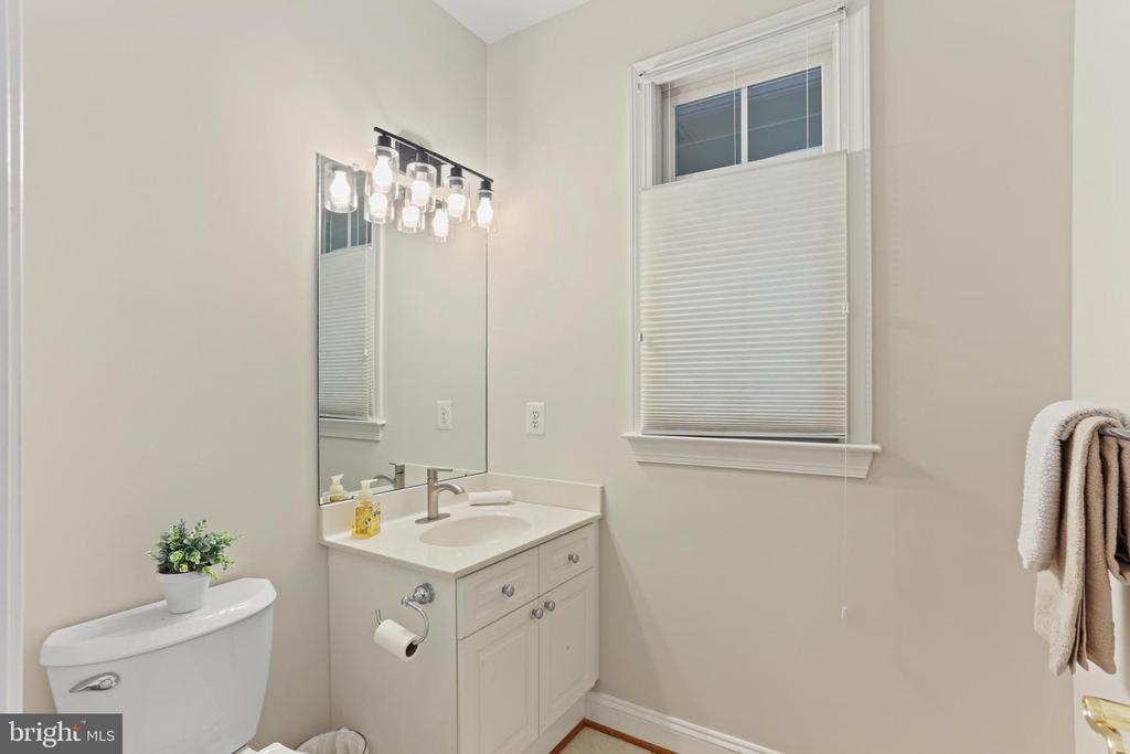 15 WARRENTON DRIVE