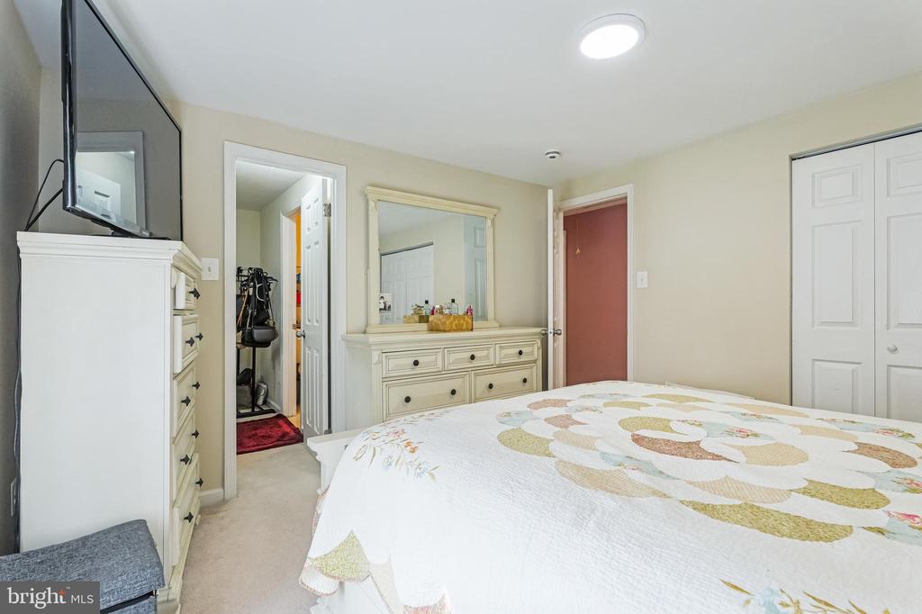 2 HINES COURT