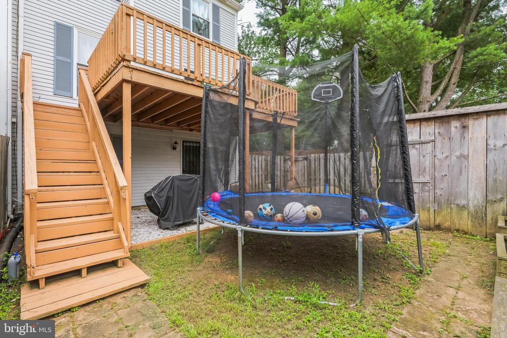 2 HINES COURT
