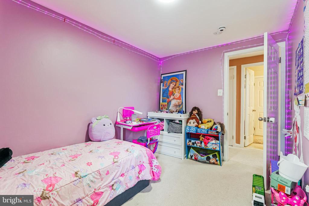 2 HINES COURT
