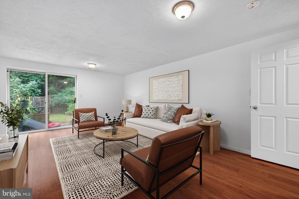 1252 KNOLL MIST LANE