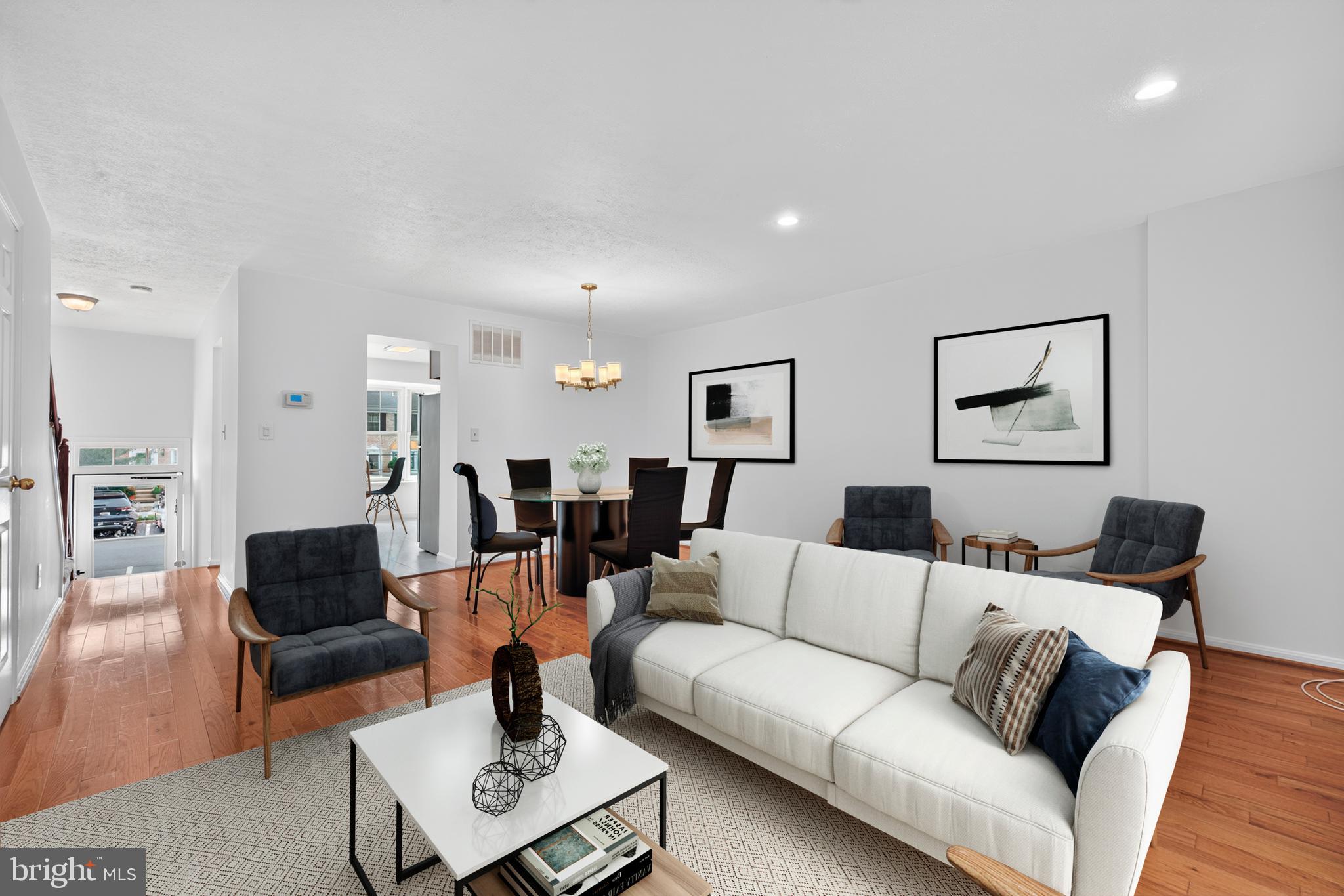 1252 KNOLL MIST LANE