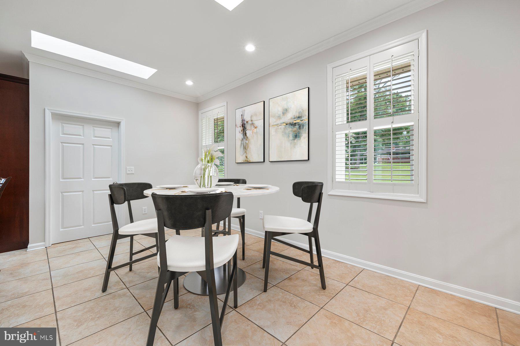 18604 MUNCASTER ROAD