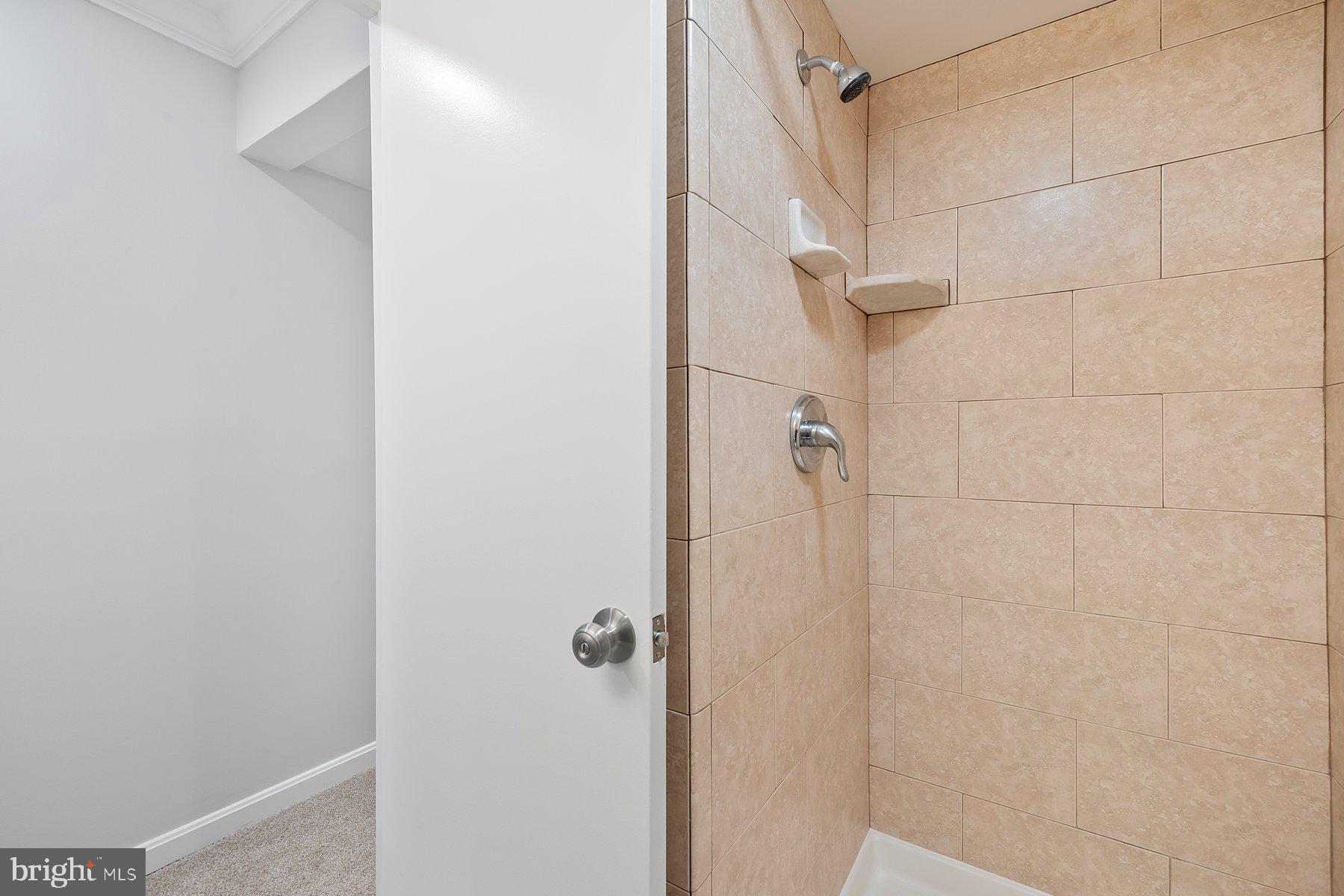 18604 MUNCASTER ROAD