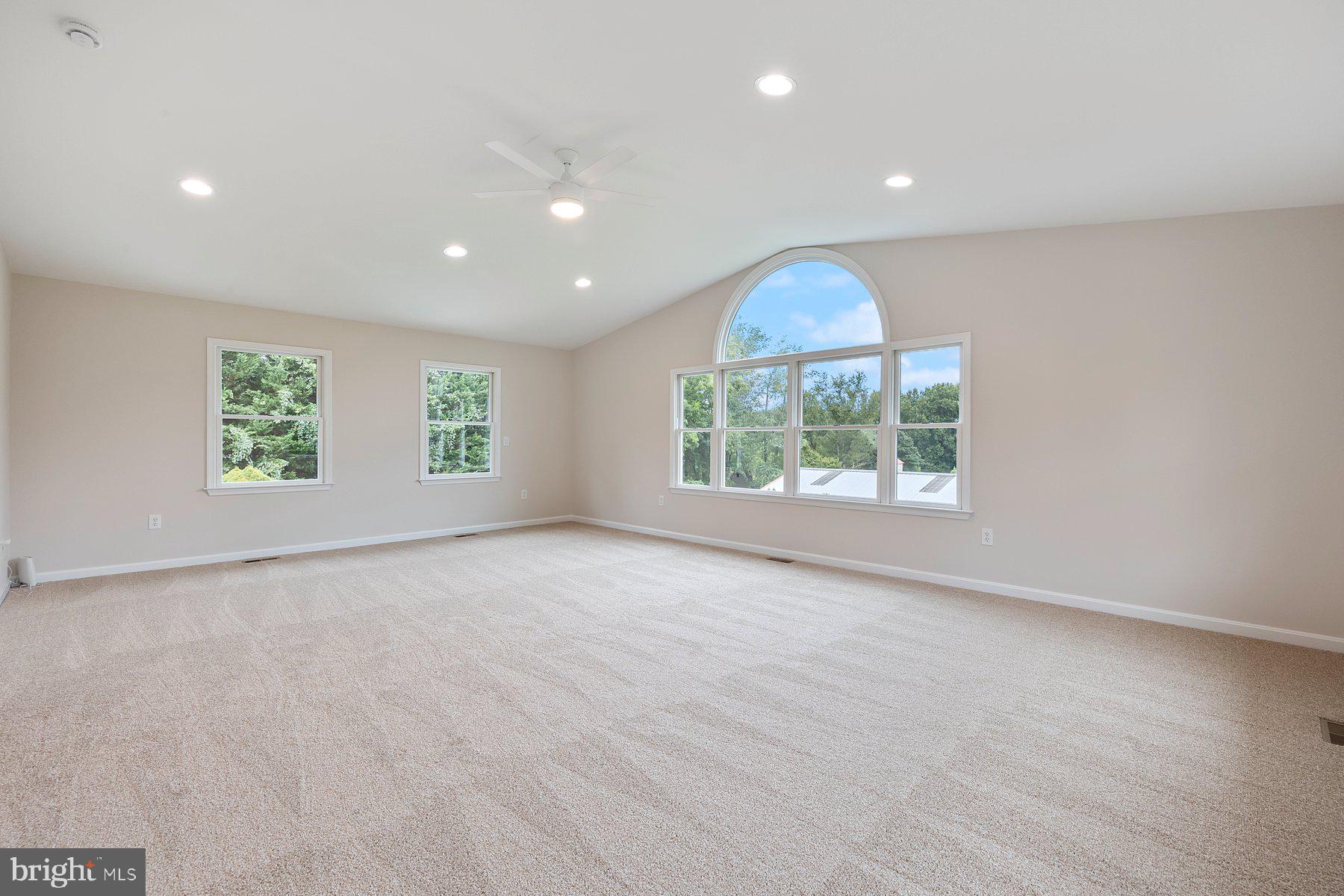 18604 MUNCASTER ROAD