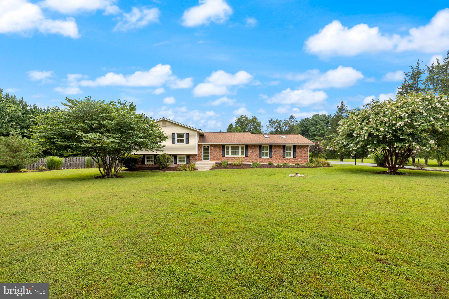 18604 MUNCASTER ROAD