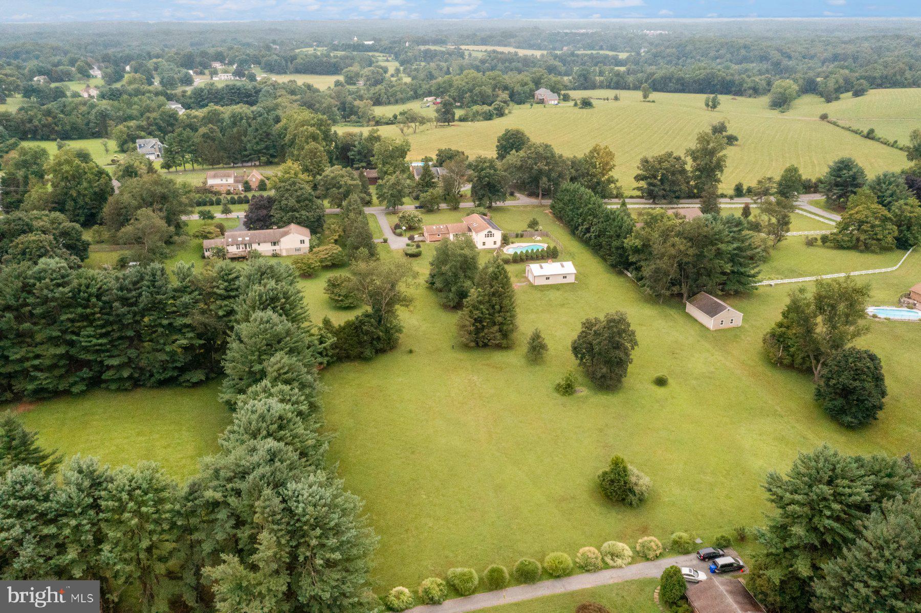 18604 MUNCASTER ROAD