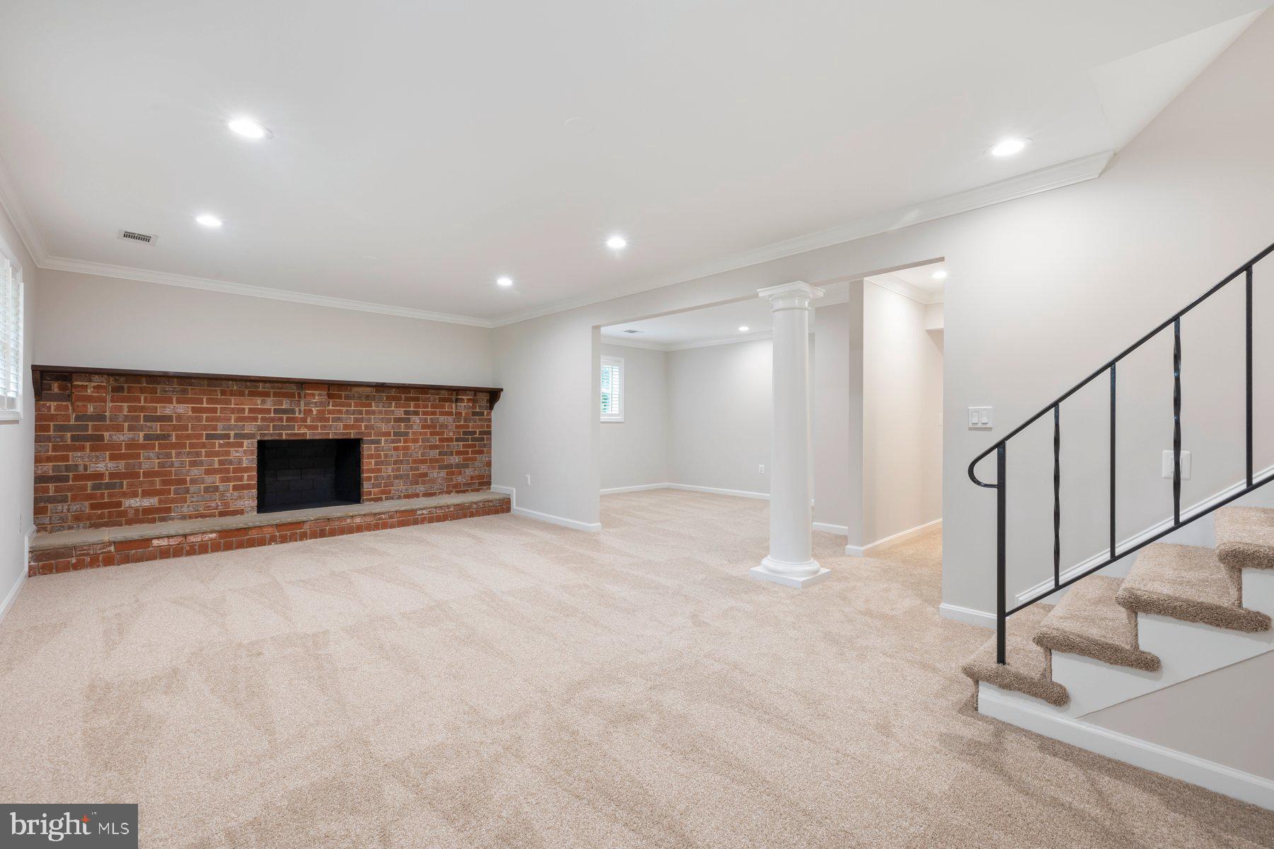 18604 MUNCASTER ROAD