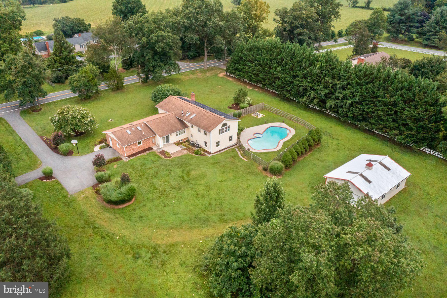 18604 MUNCASTER ROAD