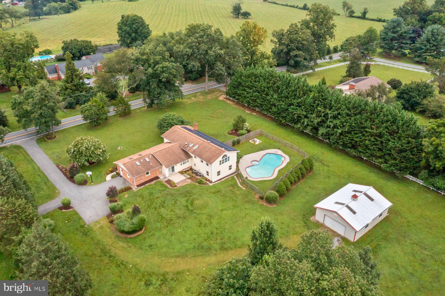 18604 MUNCASTER ROAD