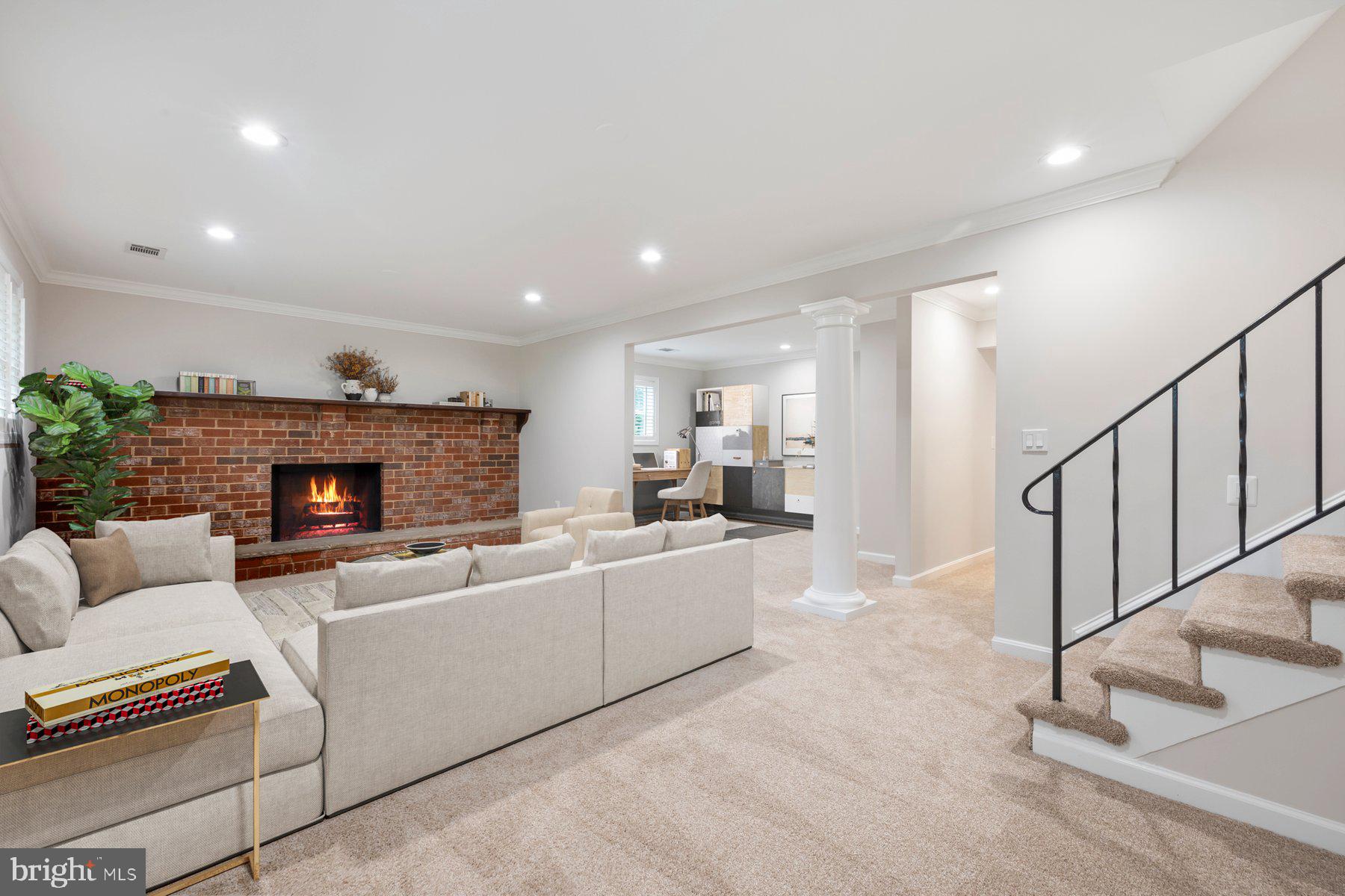 18604 MUNCASTER ROAD