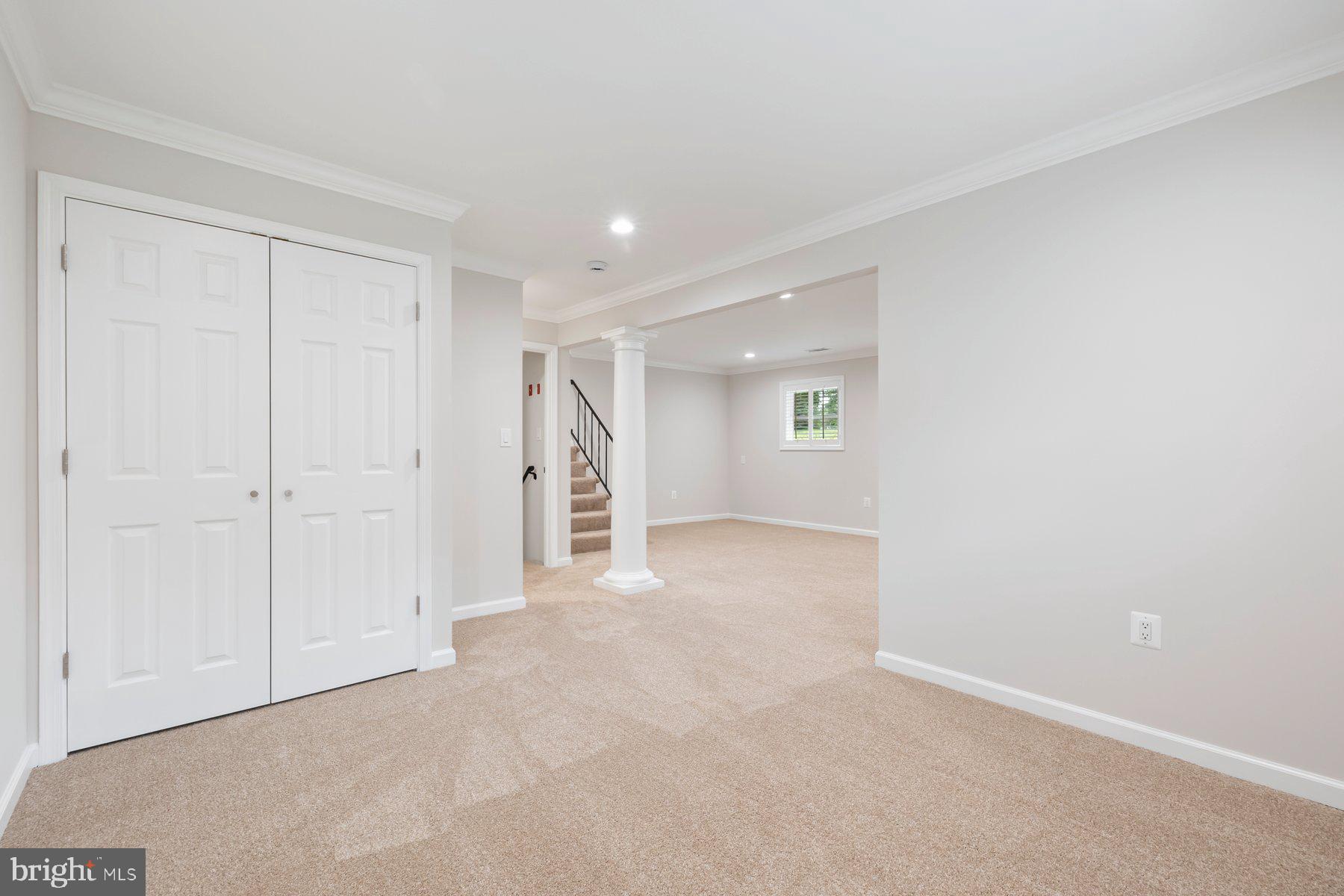 18604 MUNCASTER ROAD