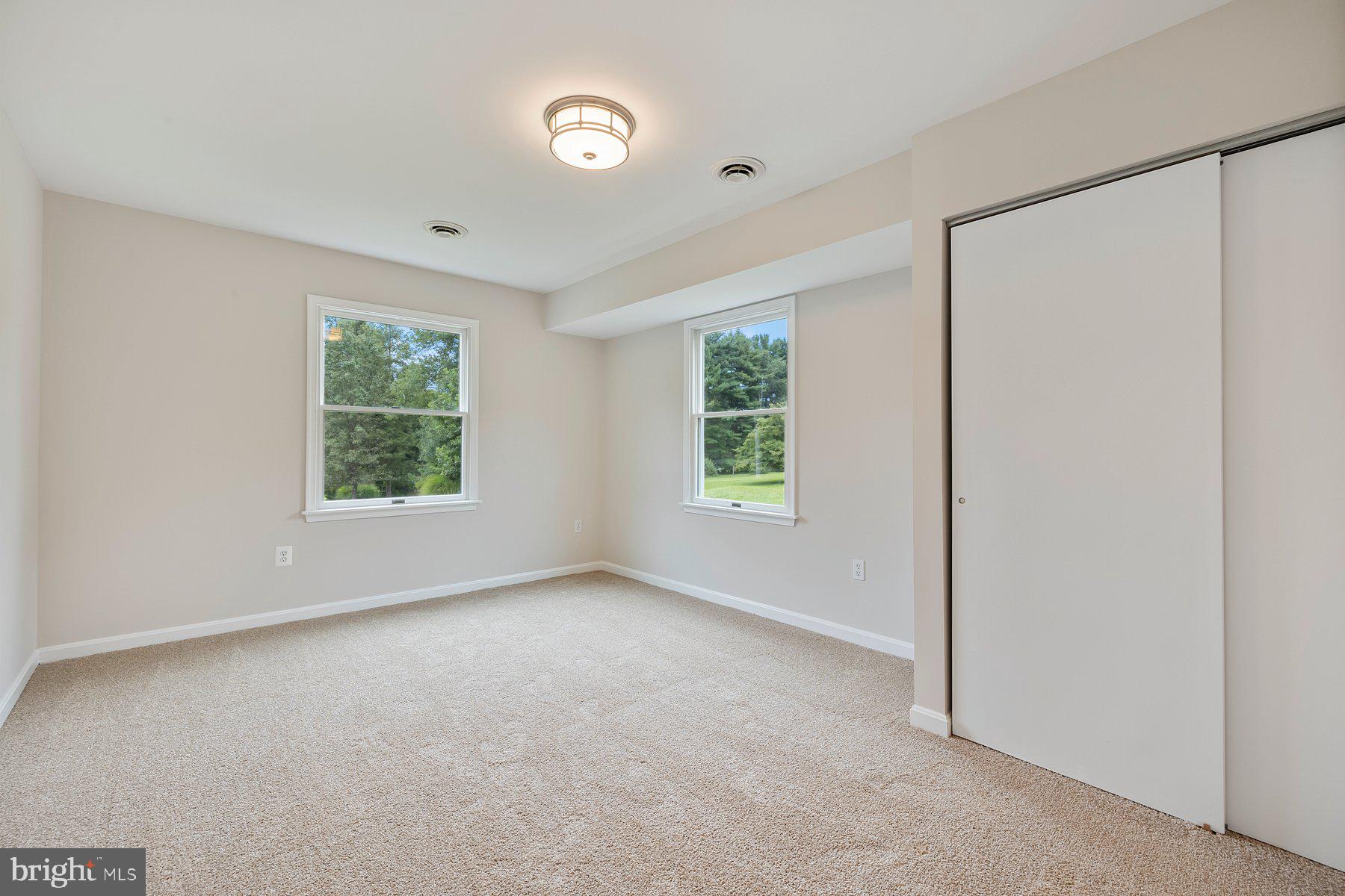 18604 MUNCASTER ROAD