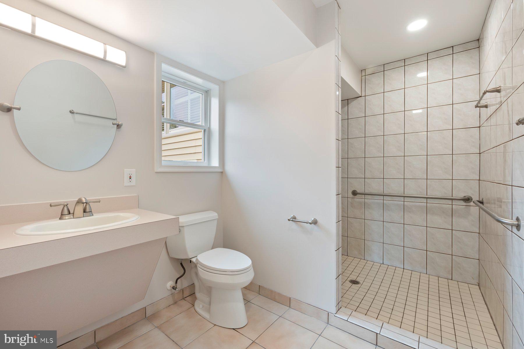 18604 MUNCASTER ROAD