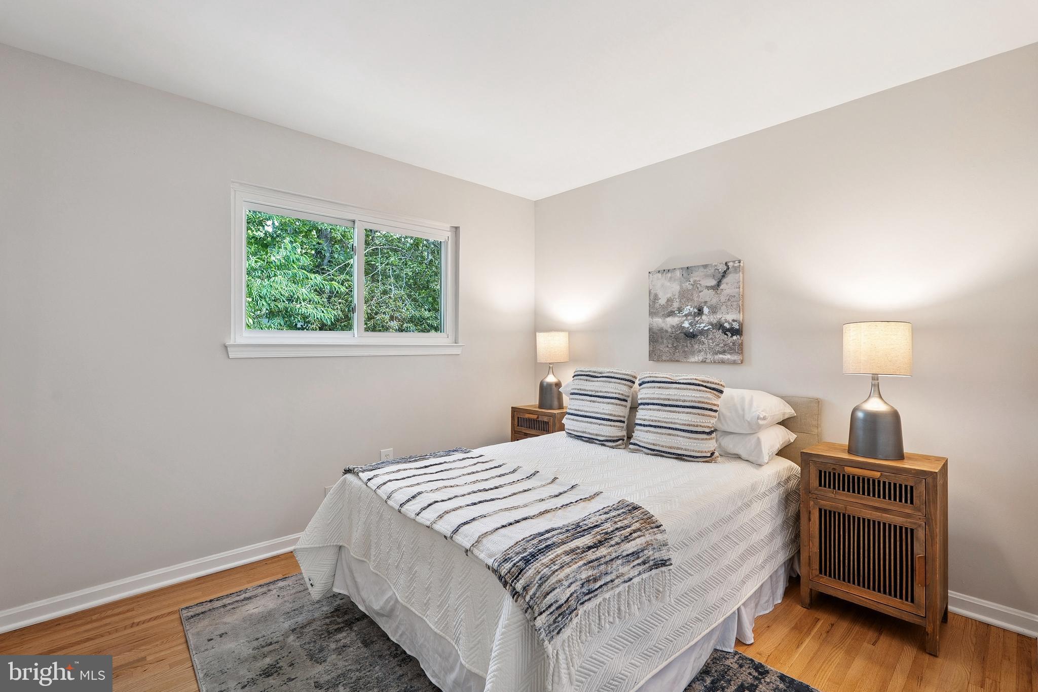 4717 IRIS PLACE