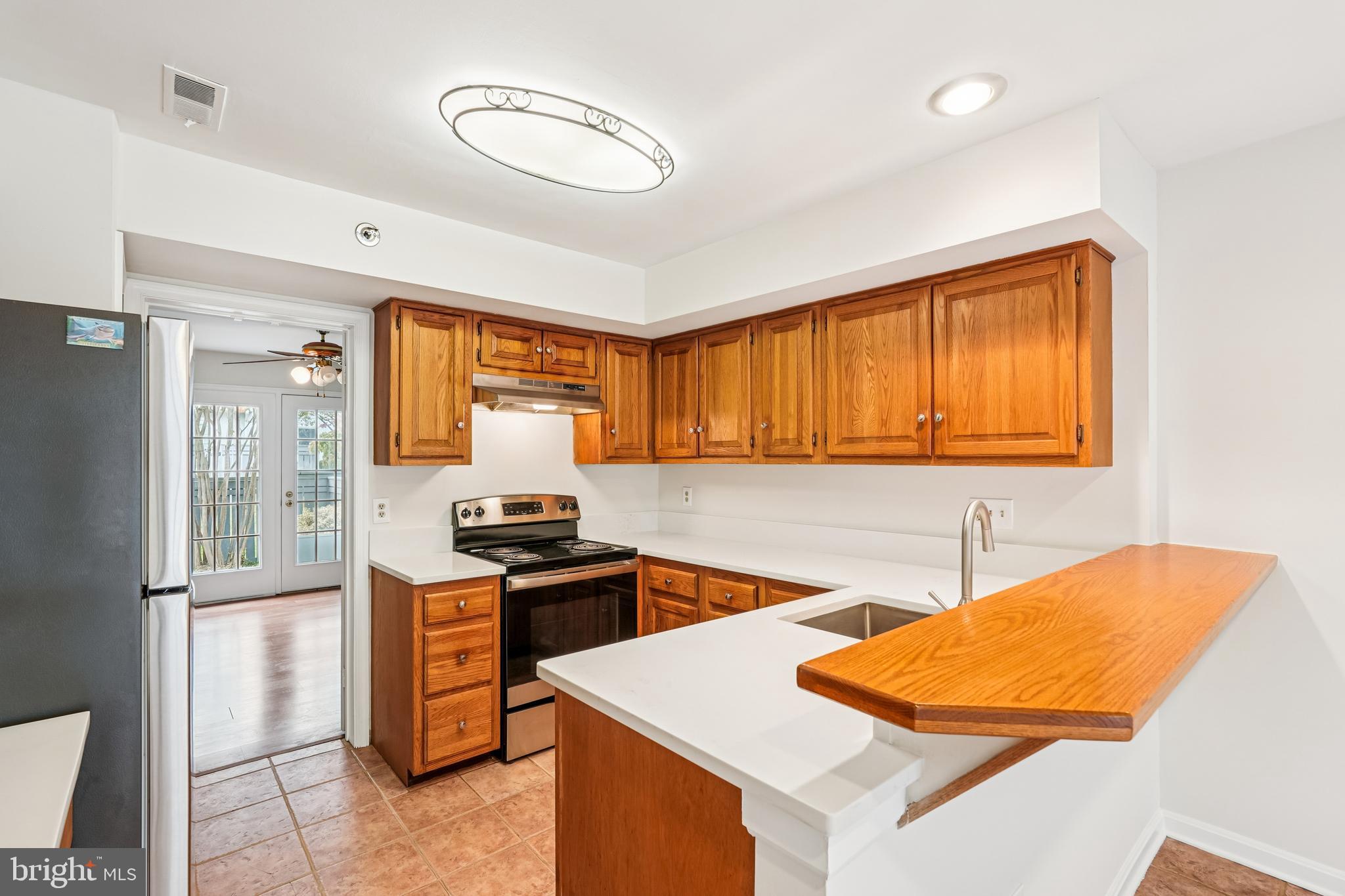 20633 HIGHLAND HALL DRIVE