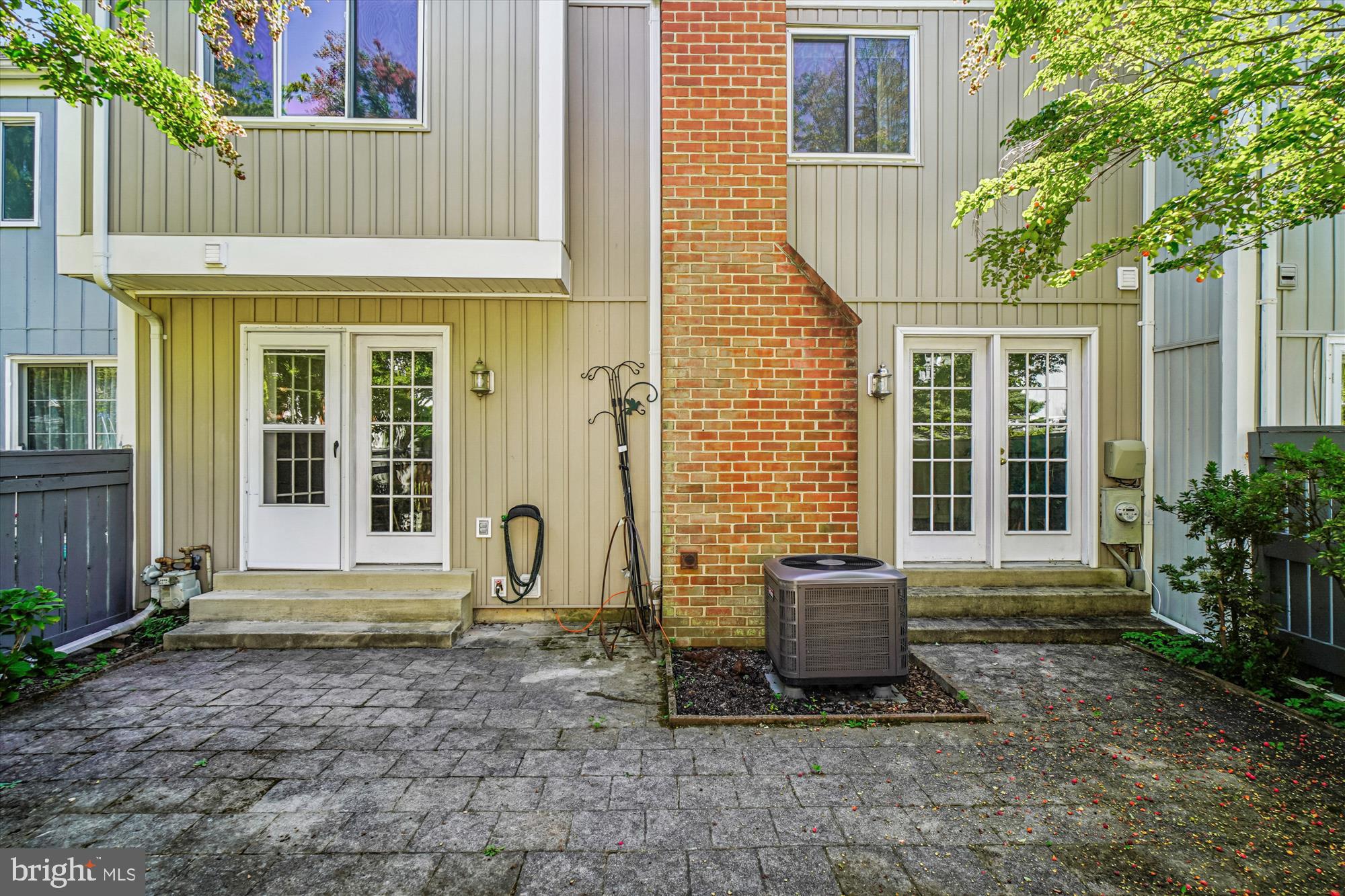 20633 HIGHLAND HALL DRIVE