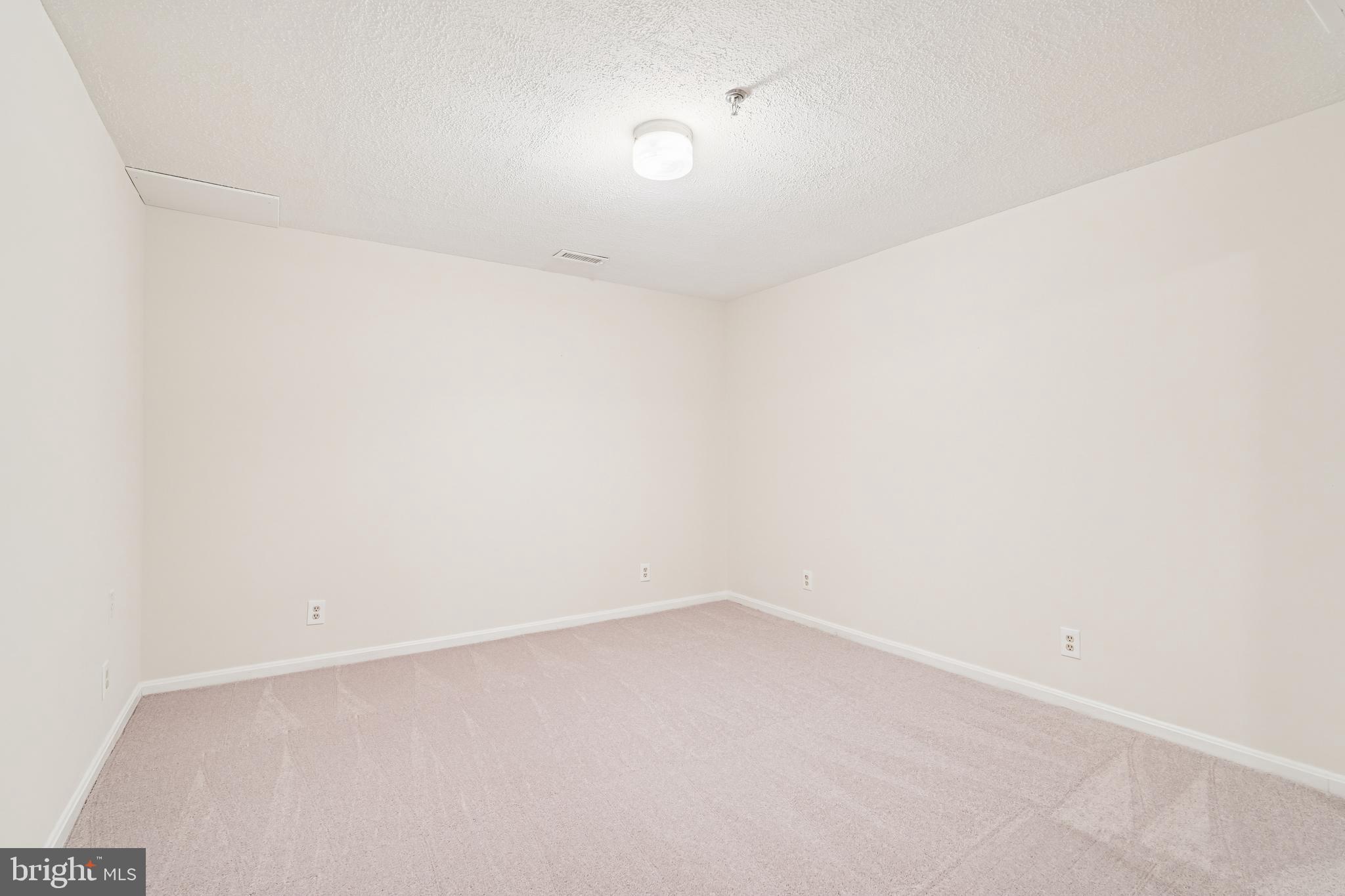 20633 HIGHLAND HALL DRIVE