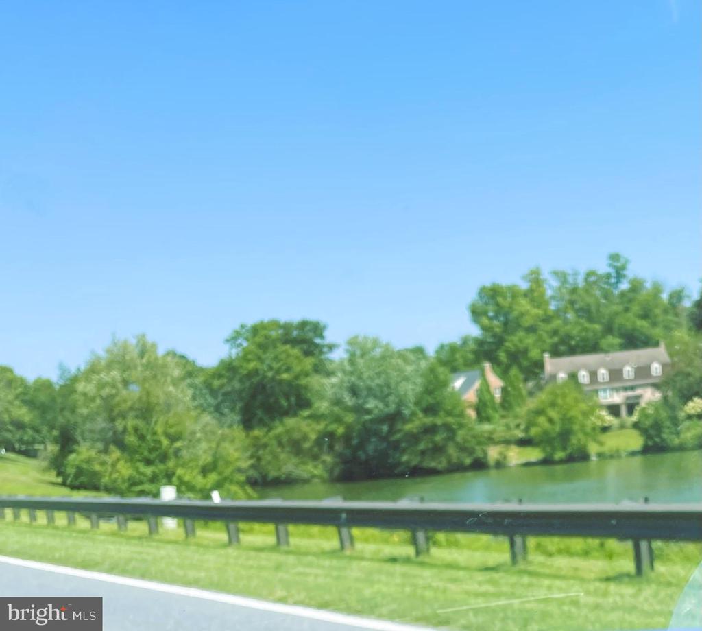 9873 LAKE SHORE DRIVE