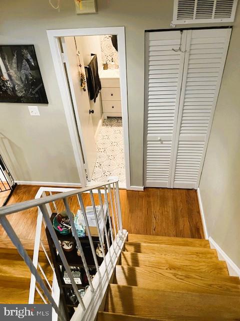 9873 LAKE SHORE DRIVE