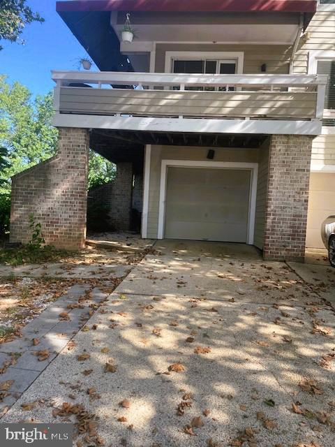 9873 LAKE SHORE DRIVE