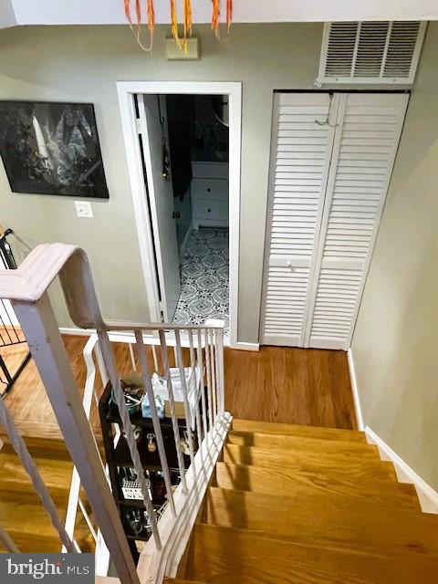 9873 LAKE SHORE DRIVE