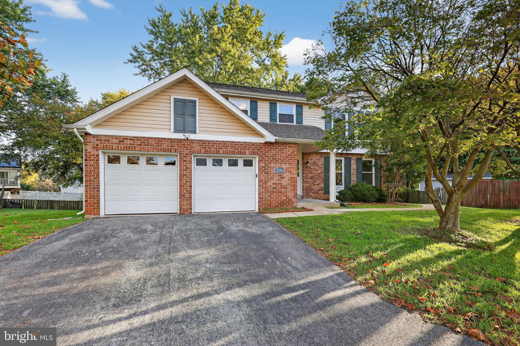 1316 SWINGINGDALE DRIVE