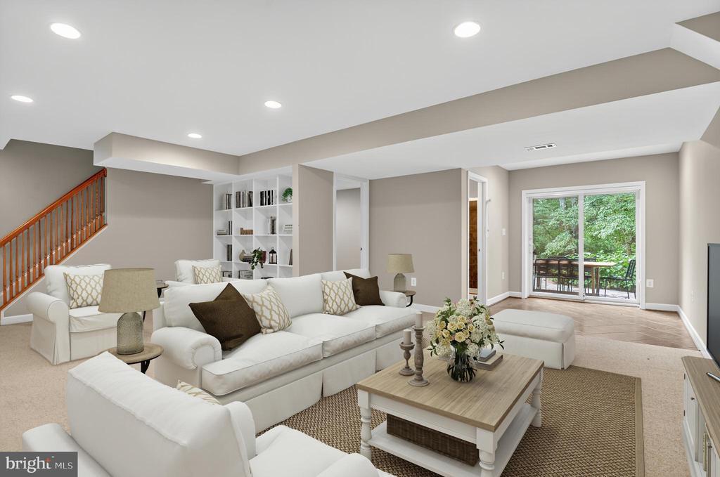 5 TURNHAM COURT