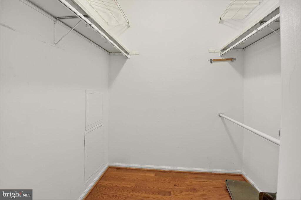 5 TURNHAM COURT