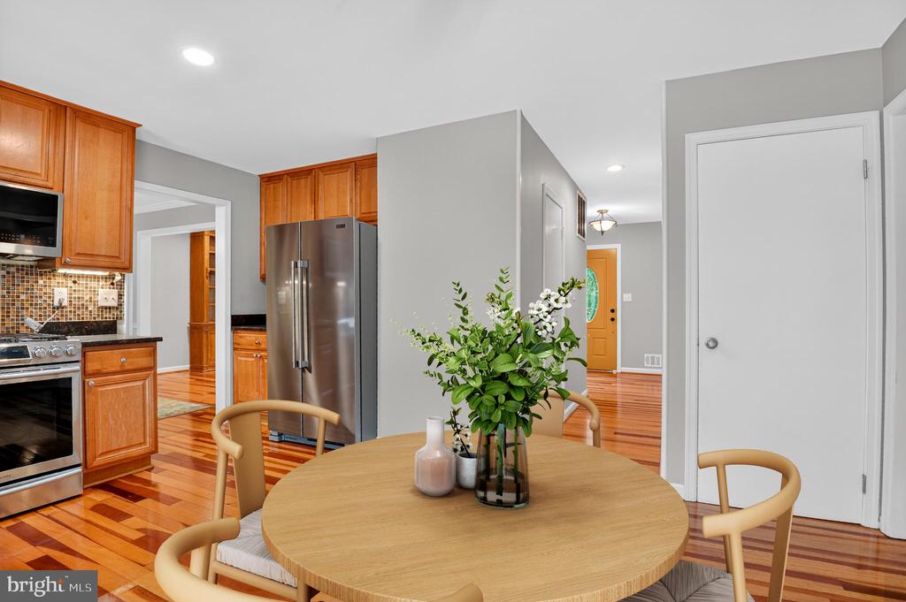 5 TURNHAM COURT
