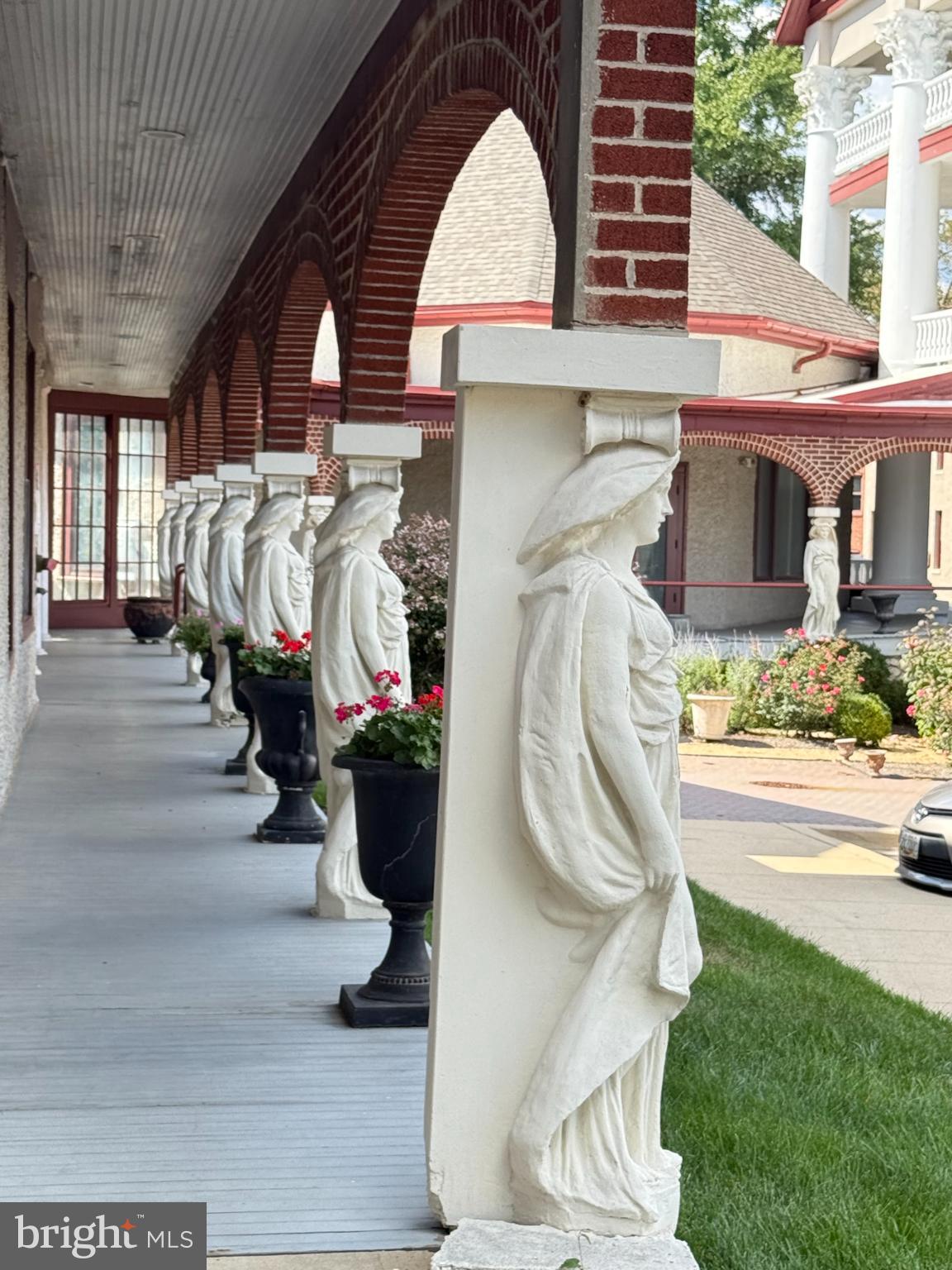 2701 HUME DRIVE 1200