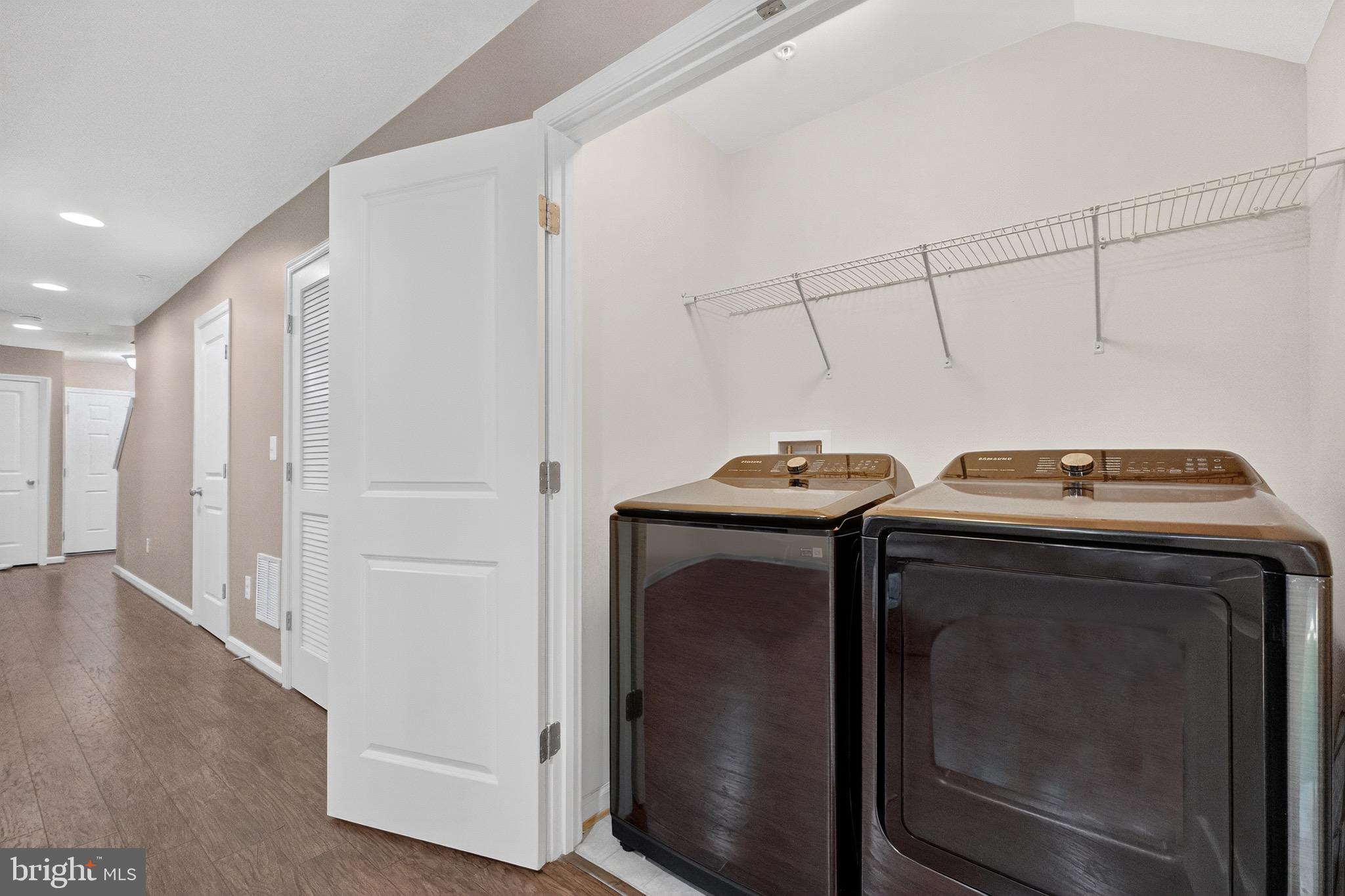 22434 GLENBOW WAY