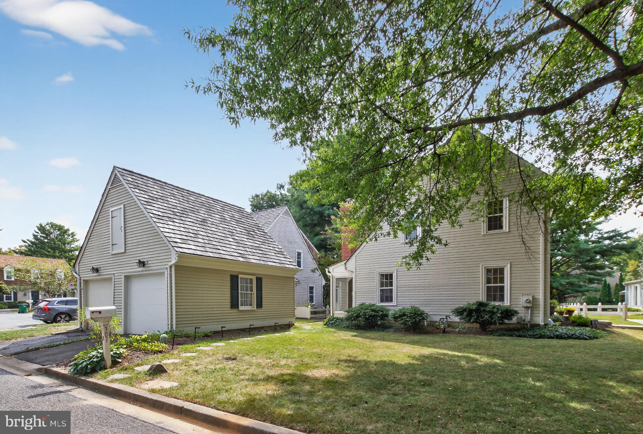 301 FAIRGROVE TERRACE