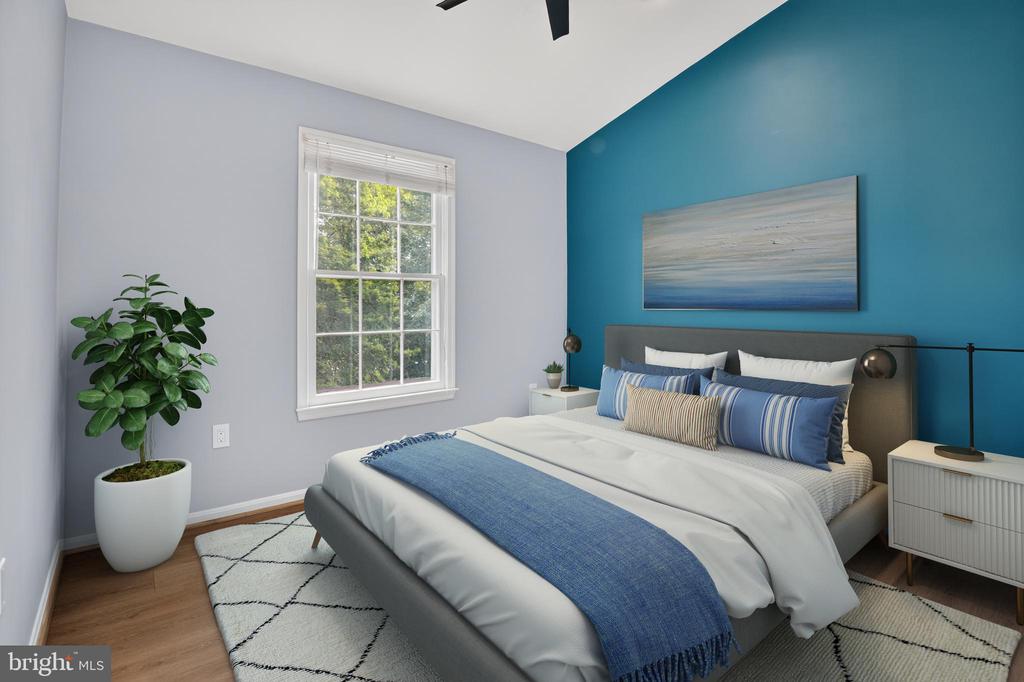 10808 DRAWBRIDGE COURT