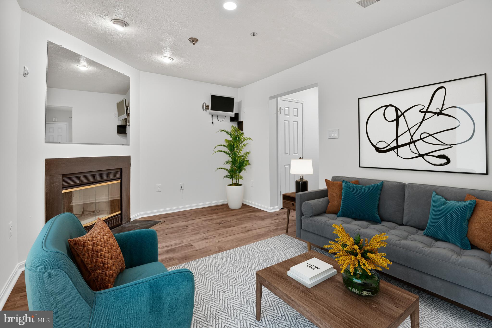 10808 DRAWBRIDGE COURT