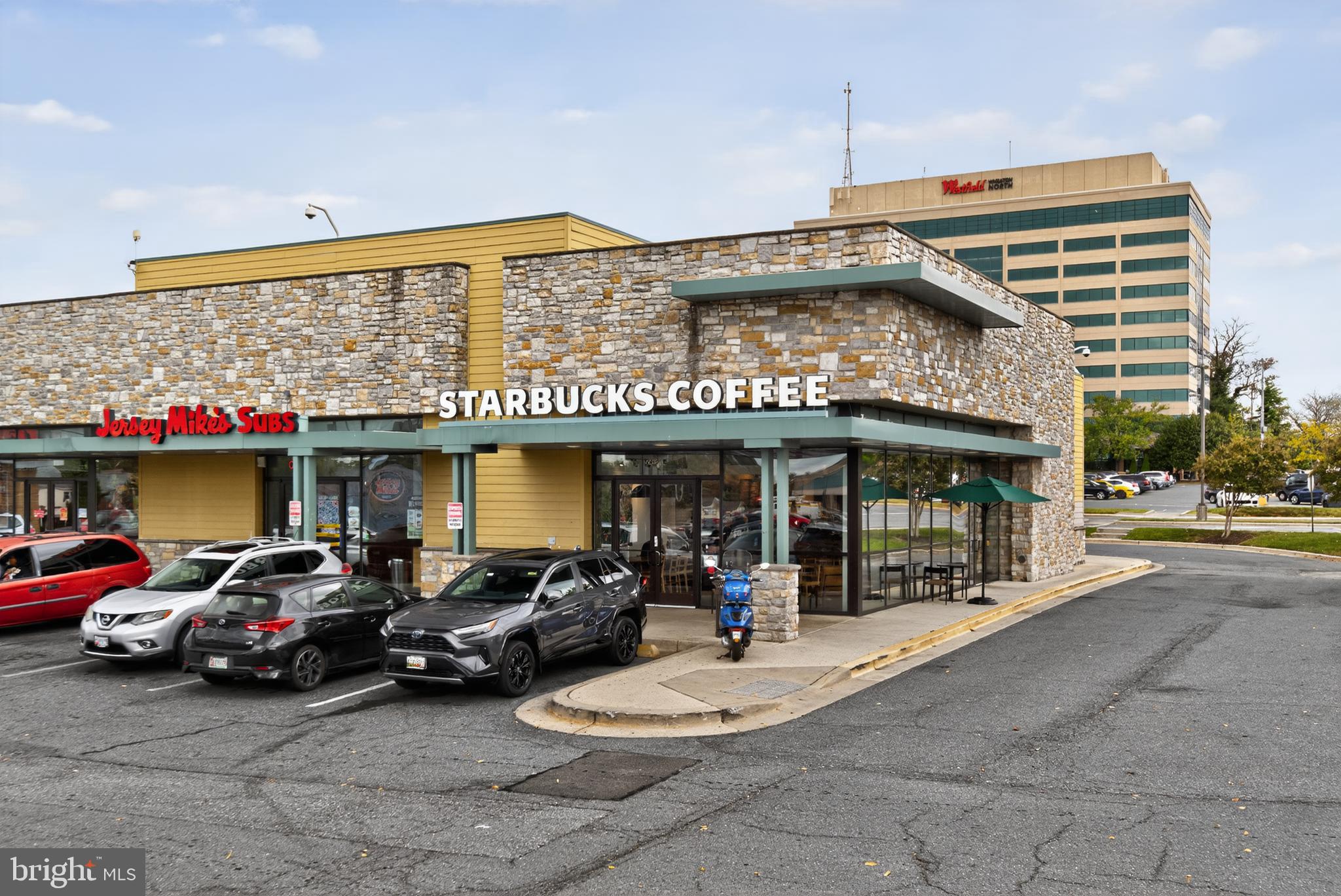 10808 DRAWBRIDGE COURT