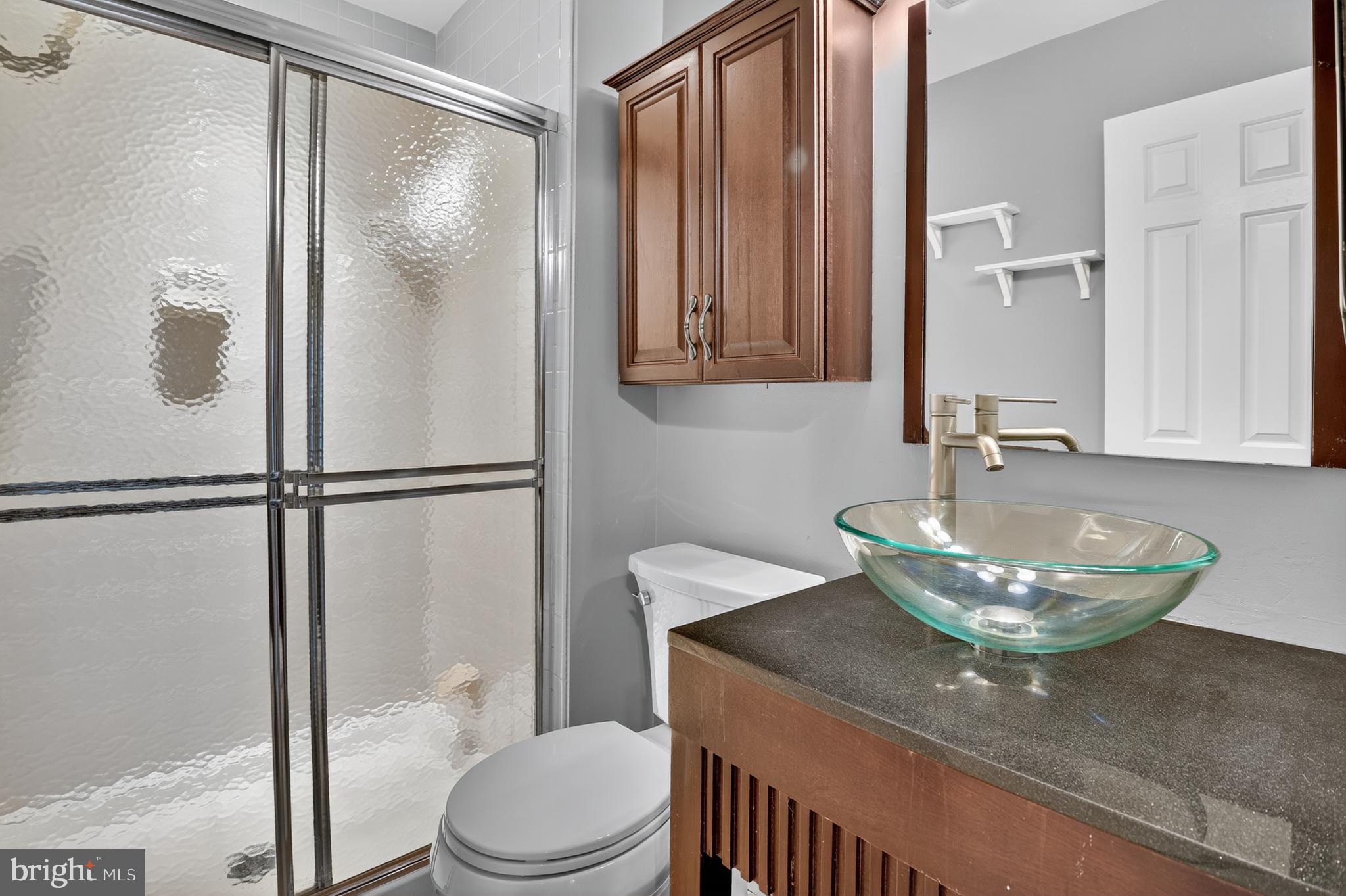 10808 DRAWBRIDGE COURT