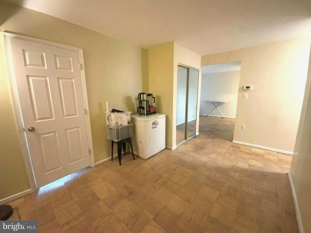 2302 GREENERY LANE 301-16