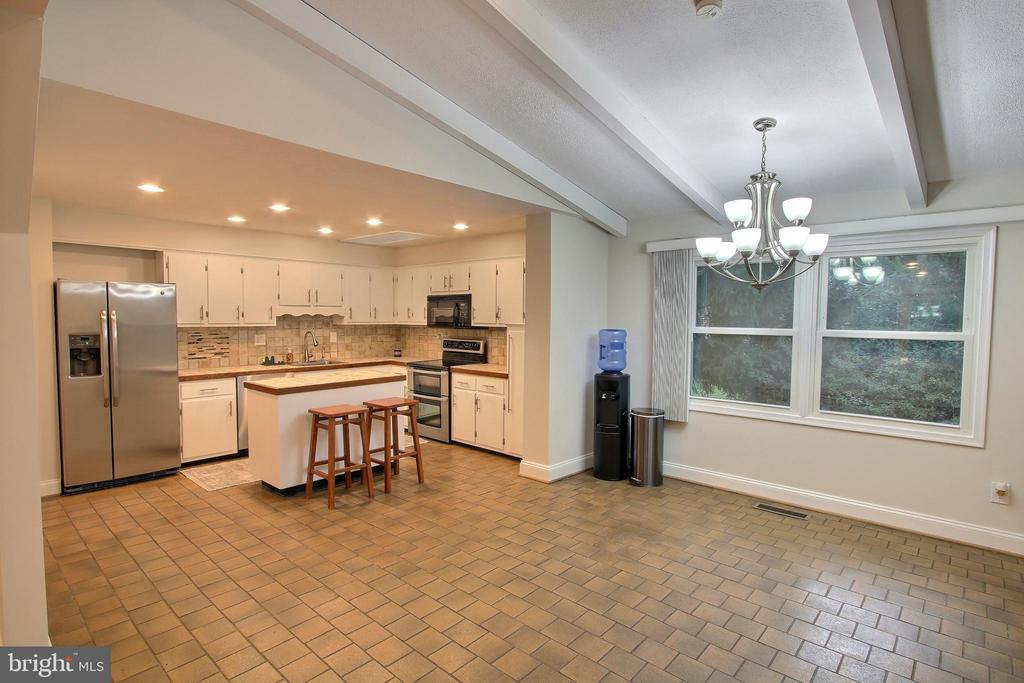 17805 PARK MILL DRIVE