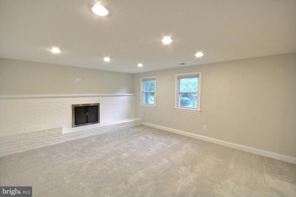 17805 PARK MILL DRIVE